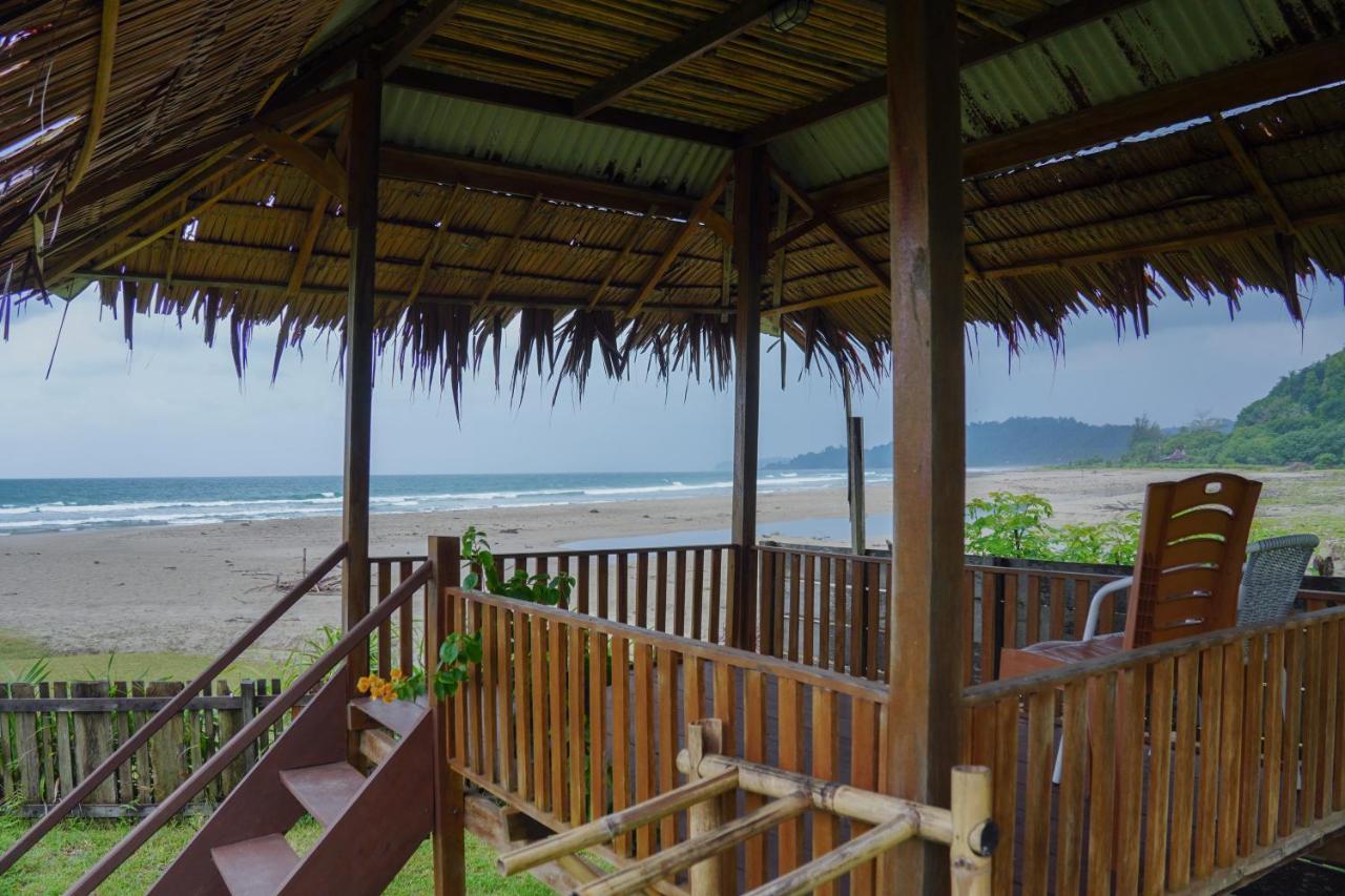 Momos Surf Shack Hotell Salul Eksteriør bilde